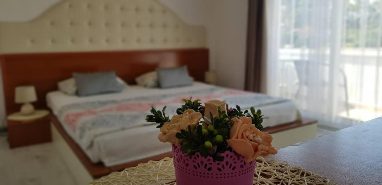 Apartments Ardoni Ulcinj Extérieur photo
