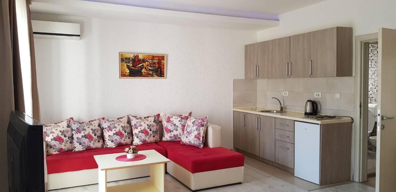 Apartments Ardoni Ulcinj Extérieur photo