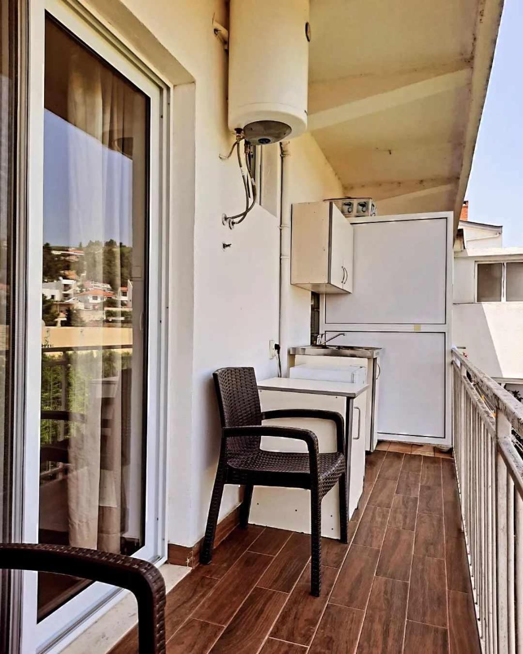 Apartments Ardoni Ulcinj Extérieur photo
